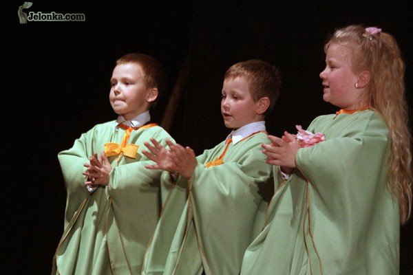 nie-brudzcie-w-kraju-rodacy-27291