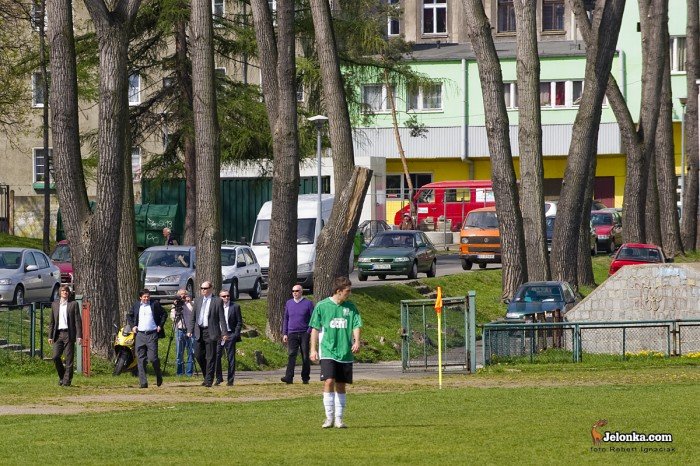 wizytacja-uefa-na-zotniczej-foto-27319