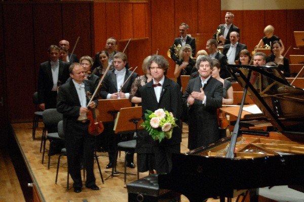 filharmonicy-pamietaja-o-stefanie-strahlu-27352