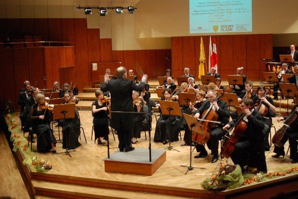 troche-wiednia-w-jeleniej-gorze-27502