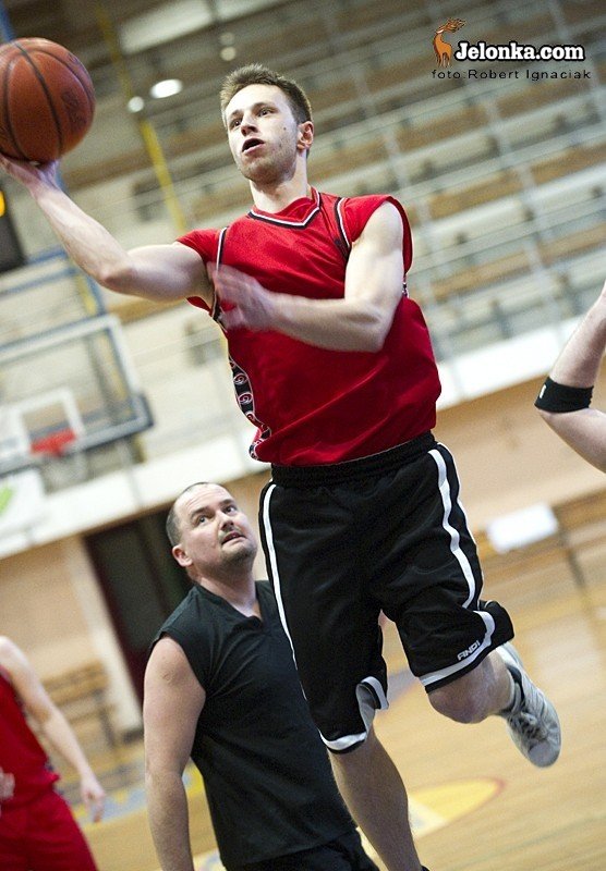as-amator-na-czele-sudety-basket-ligi-27572
