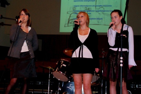 wyspiewali-roczny-kurs-jezyka-obcego-27639