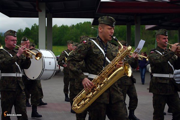 wojsko-wojsko-maszeruje-wojsko-27649