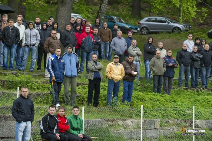 gks-bechatow-trenowa-na-boisku-kksu-27709