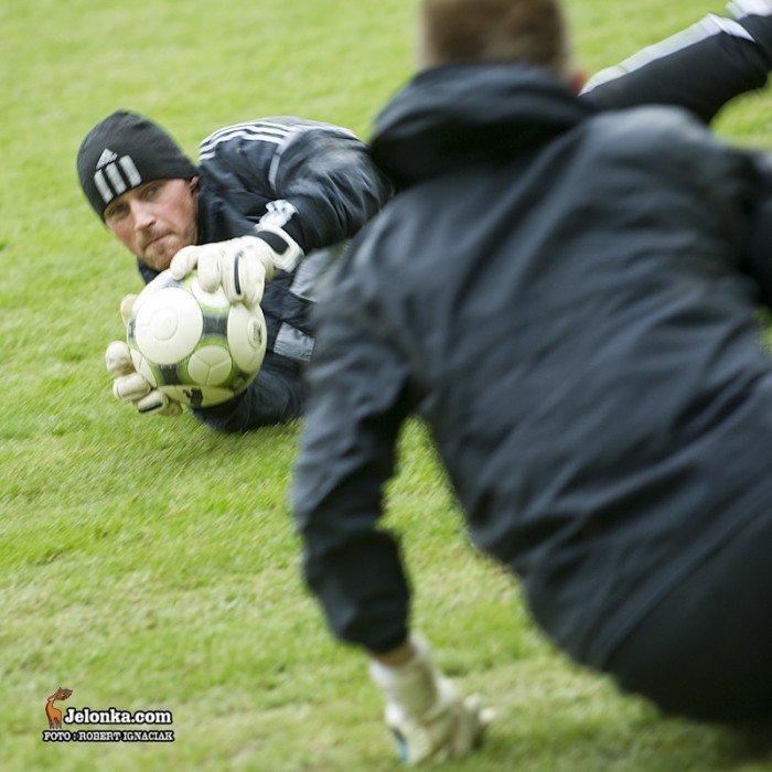 gks-bechatow-trenowa-na-boisku-kksu-27709