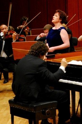 filharmonia-mozartem-brzmiaca-27777