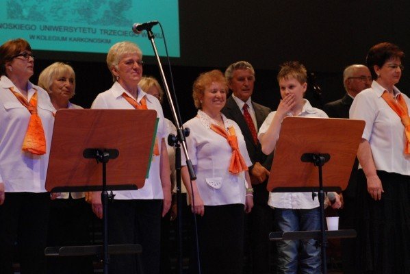 okragy-jubileusz-studentow-seniorow-27899