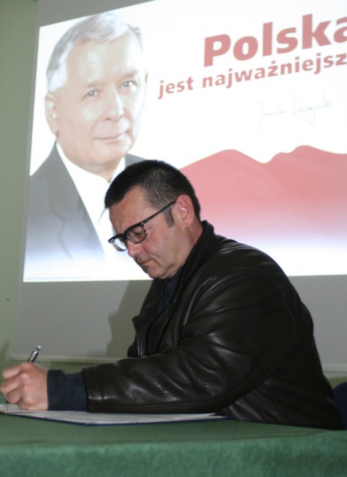 popieraja-jarosawa-kaczynskiego-27927