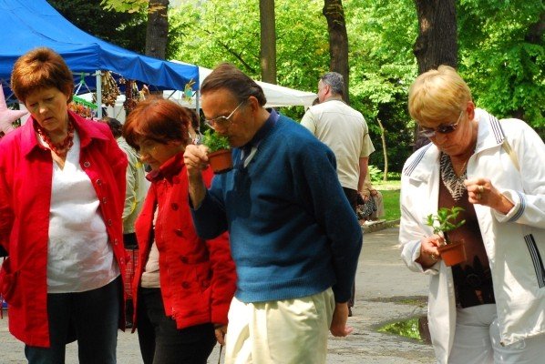 cieplice-z-kwiatami-i-glinoludami-27928