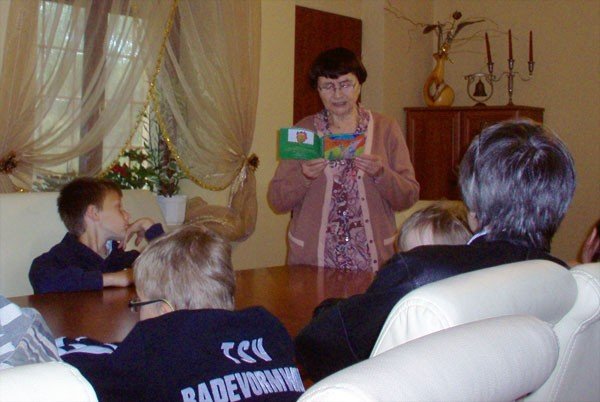 alina-obidniak-czytaa-w-modrzewiach-27947