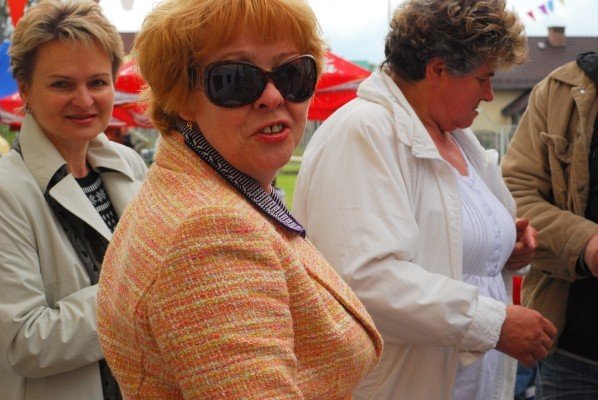 rodzinnie-na-festynie-u-ksiedza-steca-27955