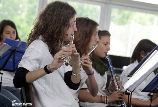 dzieci-dzieciom-czyli-koncert-z-zadeciem-27957