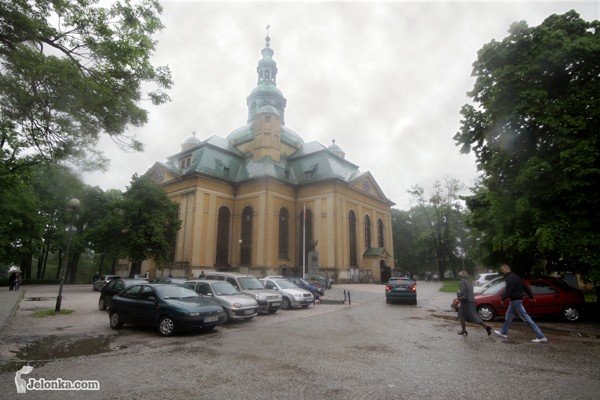 deszcz-zmy-procesje-na-boze-ciao-28017