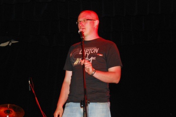 muzyka-pomogli-benkowi-28062