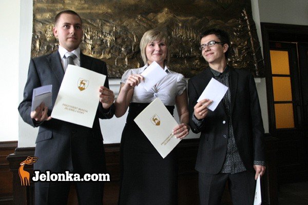 odebrali-laury-za-wyniki-w-nauce-28075