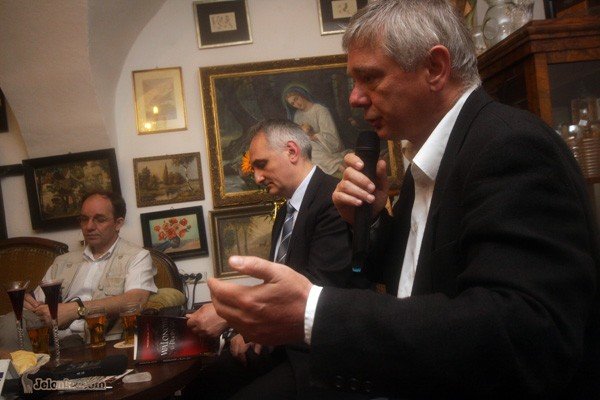 fakty-i-mity-walonskich-sekretow-28121