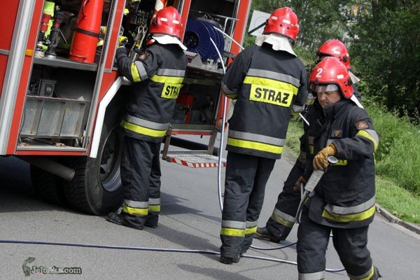 bardzo-grozny-wypadek-pozorowany-28131