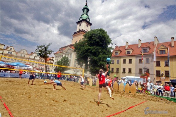 rynek-z-widokiem-na-morze-28168