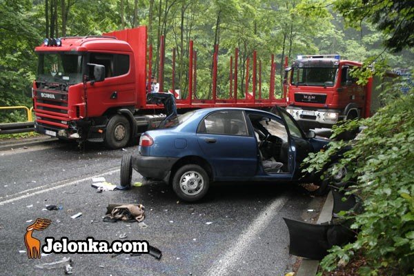 grozny-wypadek-na-krajowej-trojce-28278
