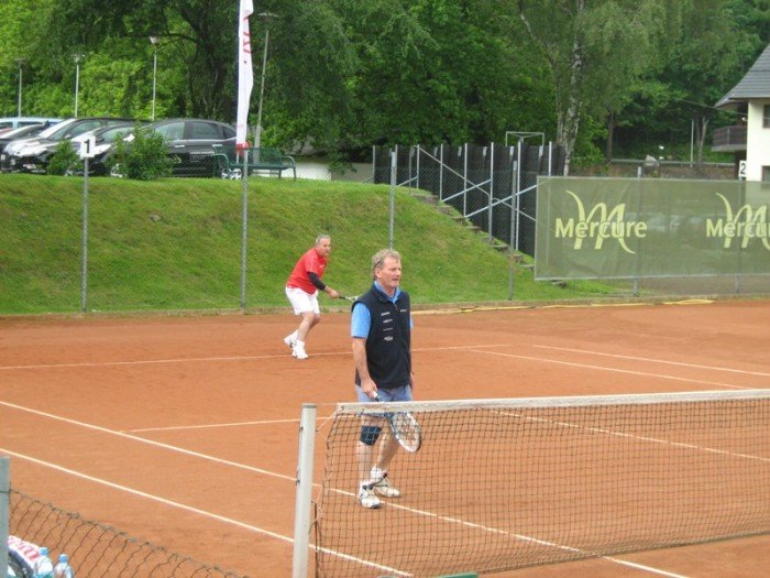 sawy-na-kortach-w-karpaczu-i-sciegnach-28290