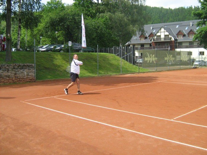sawy-na-kortach-w-karpaczu-i-sciegnach-28290