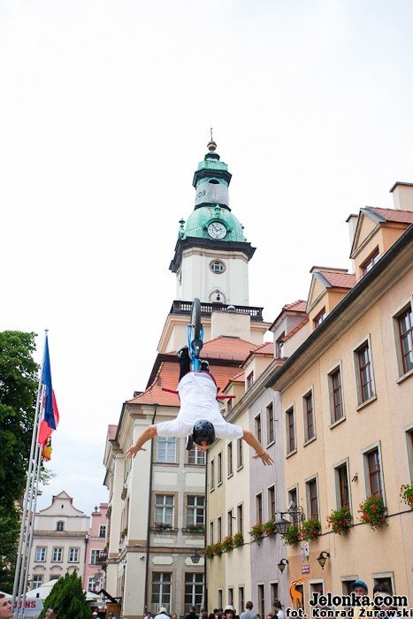 ekstremalna-jazda-na-rowerach-w-centrum-miasta-28303