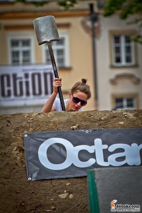 ekstremalna-jazda-na-rowerach-w-centrum-miasta-28303