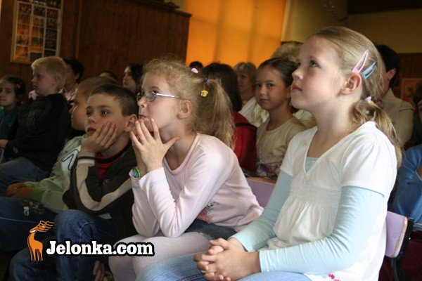 dab-helmut-w-jagodce-zakochany-28346