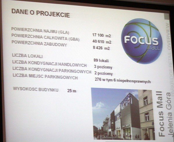budowa-focus-mallu-ruszya-video-28356