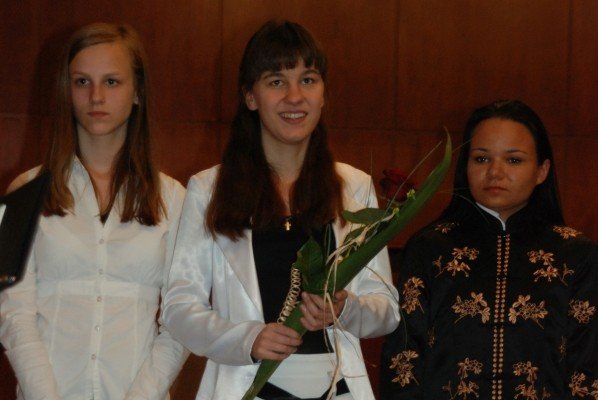 z-muzyka-i-czerwona-roza-do-lata-28357
