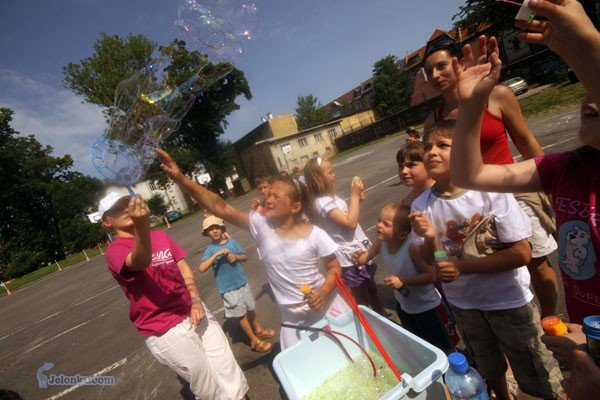szczescie-trwalsze-od-mydlanej-banki-28479