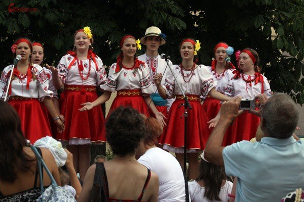 poczatek-bezpiecznych-wakacji-przy-ratuszu-28559