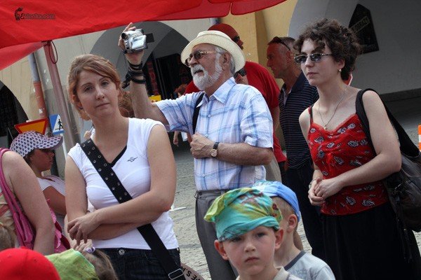poczatek-bezpiecznych-wakacji-przy-ratuszu-28559