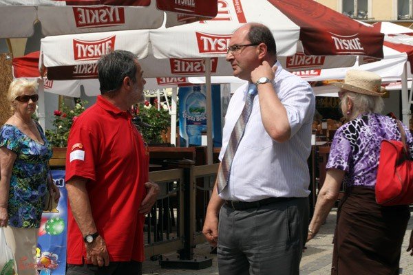 poczatek-bezpiecznych-wakacji-przy-ratuszu-28559
