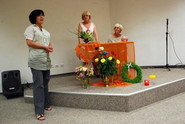 prosimy-nie-deptac-poziomek-28619