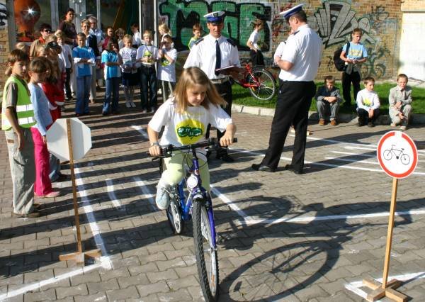 konkurs-bezpieczne-nasze-dziecko-2005-2863