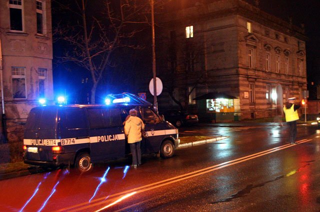 Z powodu kolizji wyłączony z ruchu został odcinek Wojska Polskiego od ul. Mickiewicza do Grottgera.