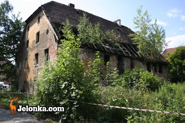 zyjemy-posrod-ruin-28703