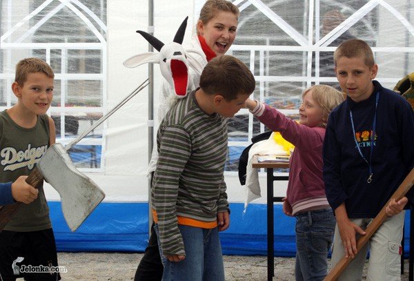 szalenstwo-w-rekwizytorni-28782