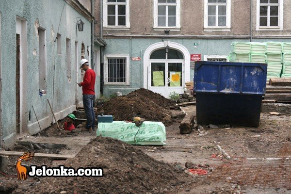 budowa-centrum-ksztacenia-idzie-pena-para-28883
