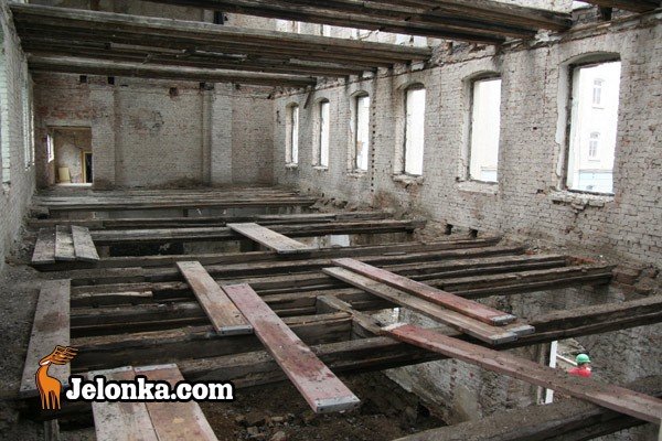budowa-centrum-ksztacenia-idzie-pena-para-28883