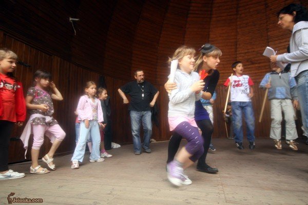 kozioek-matoek-na-placu-piastowskim-28904