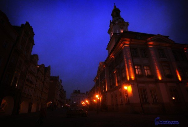 plac-ratuszowy-bez-ciszy-nocnej-28913