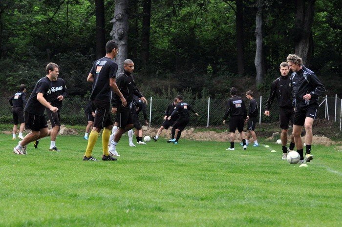 gornik-eczna-na-treningu-w-jeleniej-gorze-28948