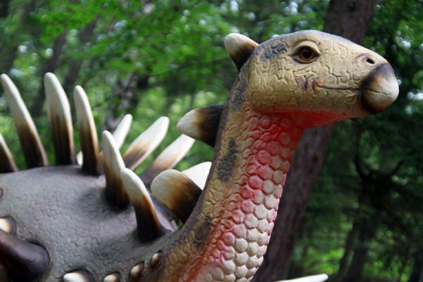 oko-w-oko-z-dinozaurem-i-mamutem-28954