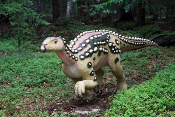 oko-w-oko-z-dinozaurem-i-mamutem-28954