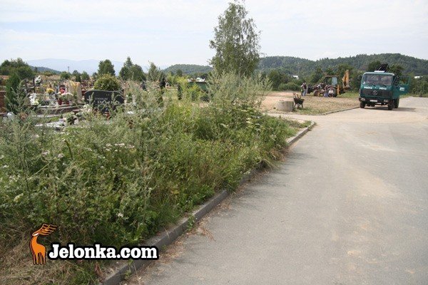 cmentarny-grzech-zaniedbania-28980