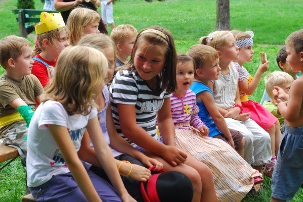 podworka-teatrem-zaczarowane-28985
