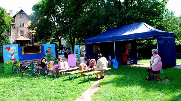 podworka-teatrem-zaczarowane-28985