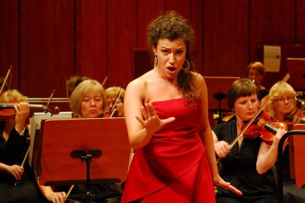 lekko-i-przyjemnie-w-filharmonii-29051